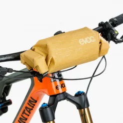 Evoc Handlebar Pack Boa M 2,5L Loam Lenkertasche 8 Evoc Handlebar Pack Boa M 2,5L Loam Lenkertasche -Scott Verkaufsladen Evoc Handlebar Pack Boa M 2 5L loam Lenkertasche 102801604 b 2