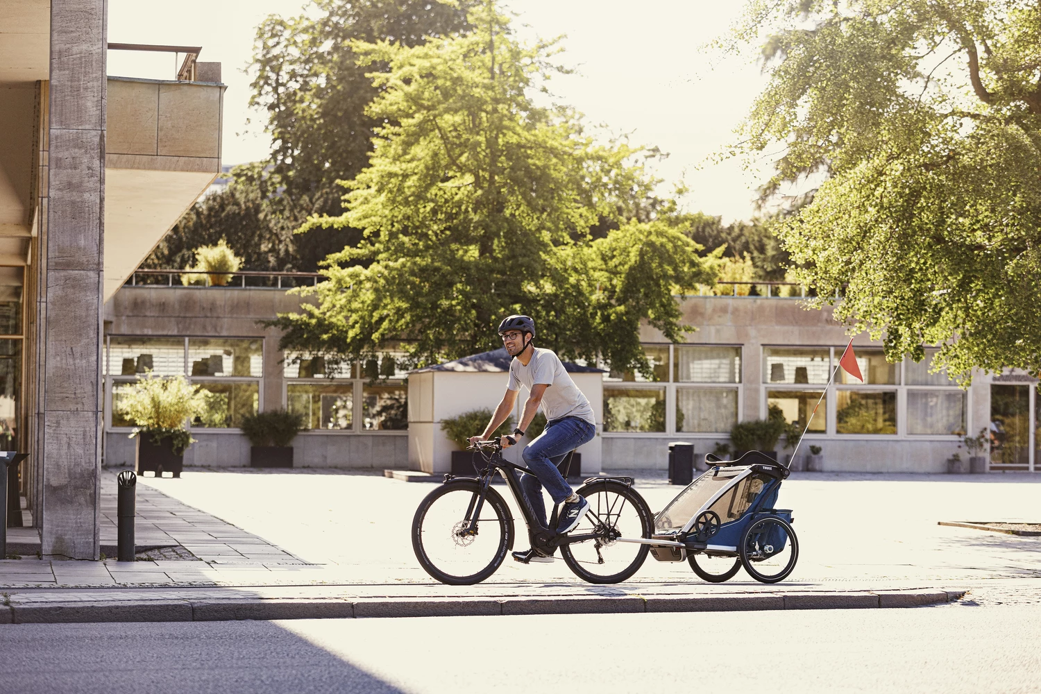 Thule Chariot Cross2 MajolBlue Fahrradanhänger 7 Thule Chariot Cross2 MajolBlue Fahrradanhänger – Bild 5